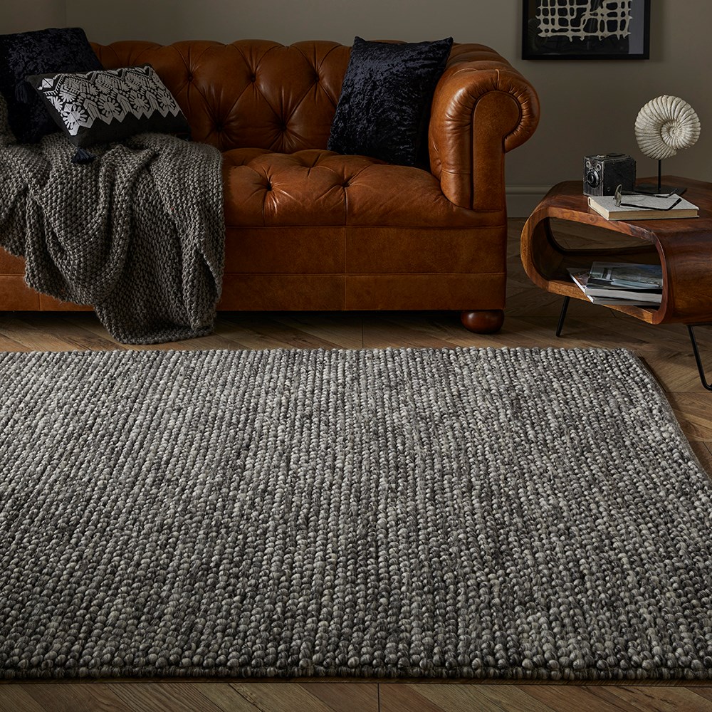 Delilah Mayfair Motted Pebble Wool Rugs in Grey Black